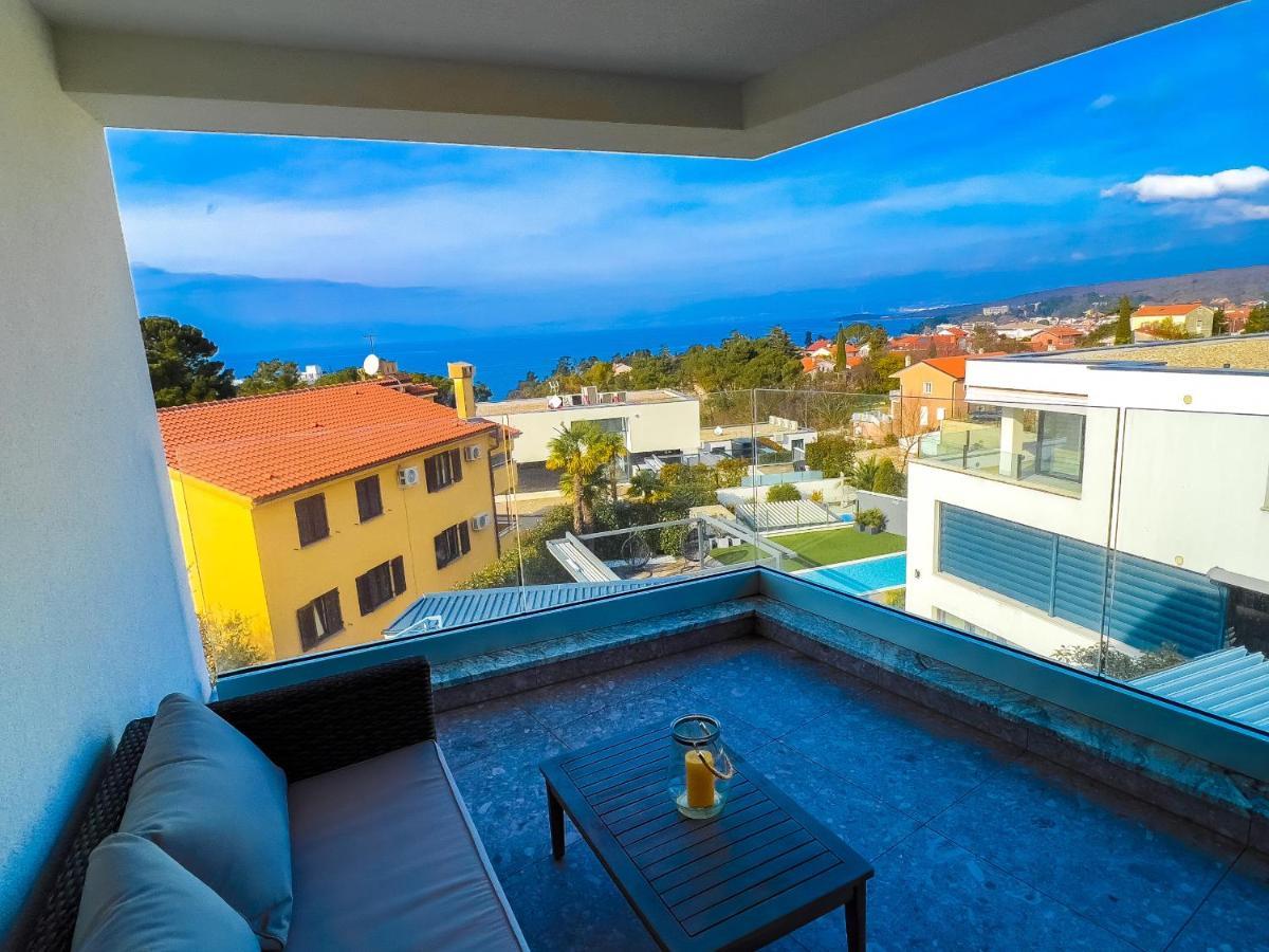 Villa Mirno More Apartments Malinska Eksteriør billede