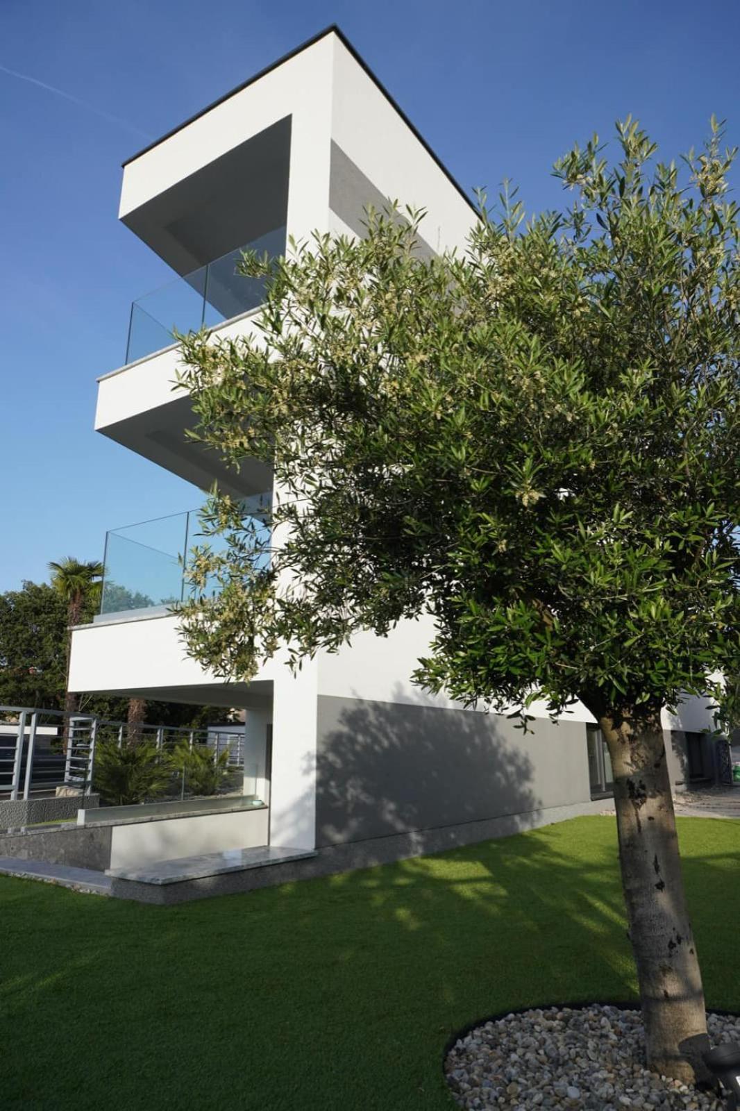 Villa Mirno More Apartments Malinska Eksteriør billede